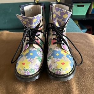 Dr. Martens 1460 8-Eye Boot-floral mashup